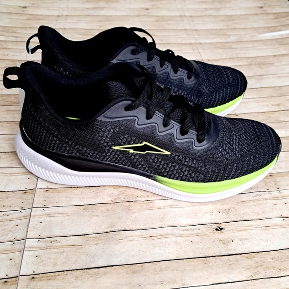 Men's Black and Green Athletic Shoes - Picture 1 of 12